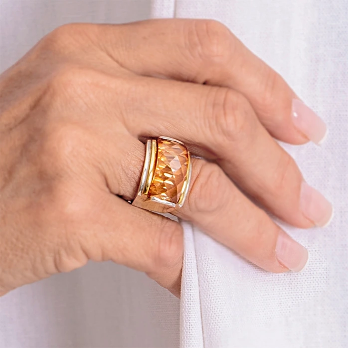 Anillo Gasti